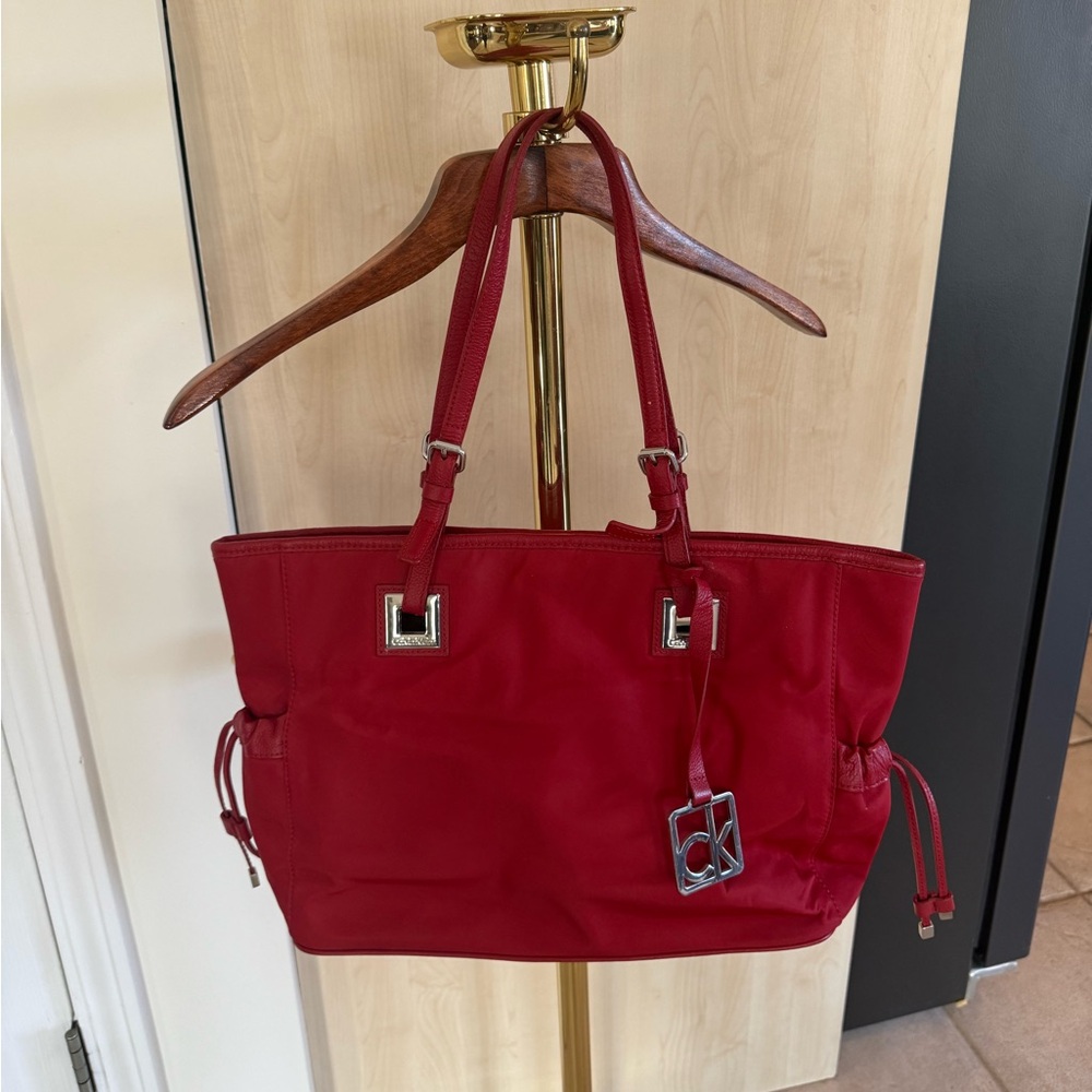 Calvin Klein Shoulder Bag